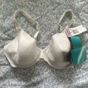 Vanity Fair white bra